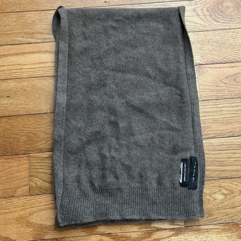 Tahari 100% 2 Ply Cashmere Knit Long Brown Scarf 11x72”
